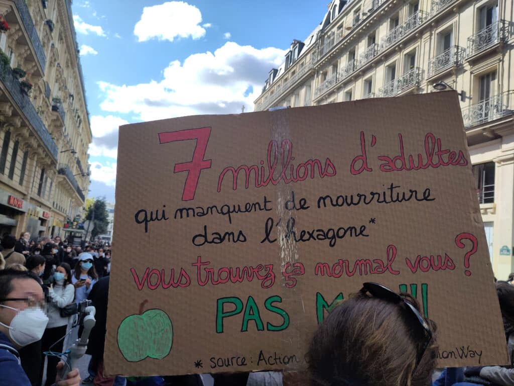 Pariis kohustas platvorme sisu karmimalt tsenseerima ja eemaldama